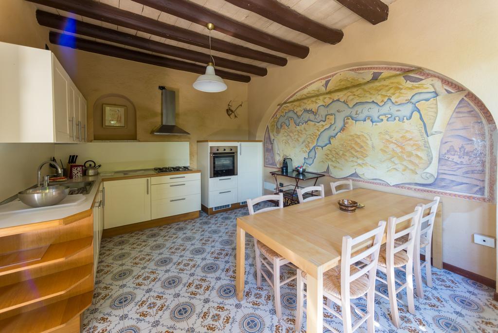 Villa La Rossa Fiumelatte Dış mekan fotoğraf